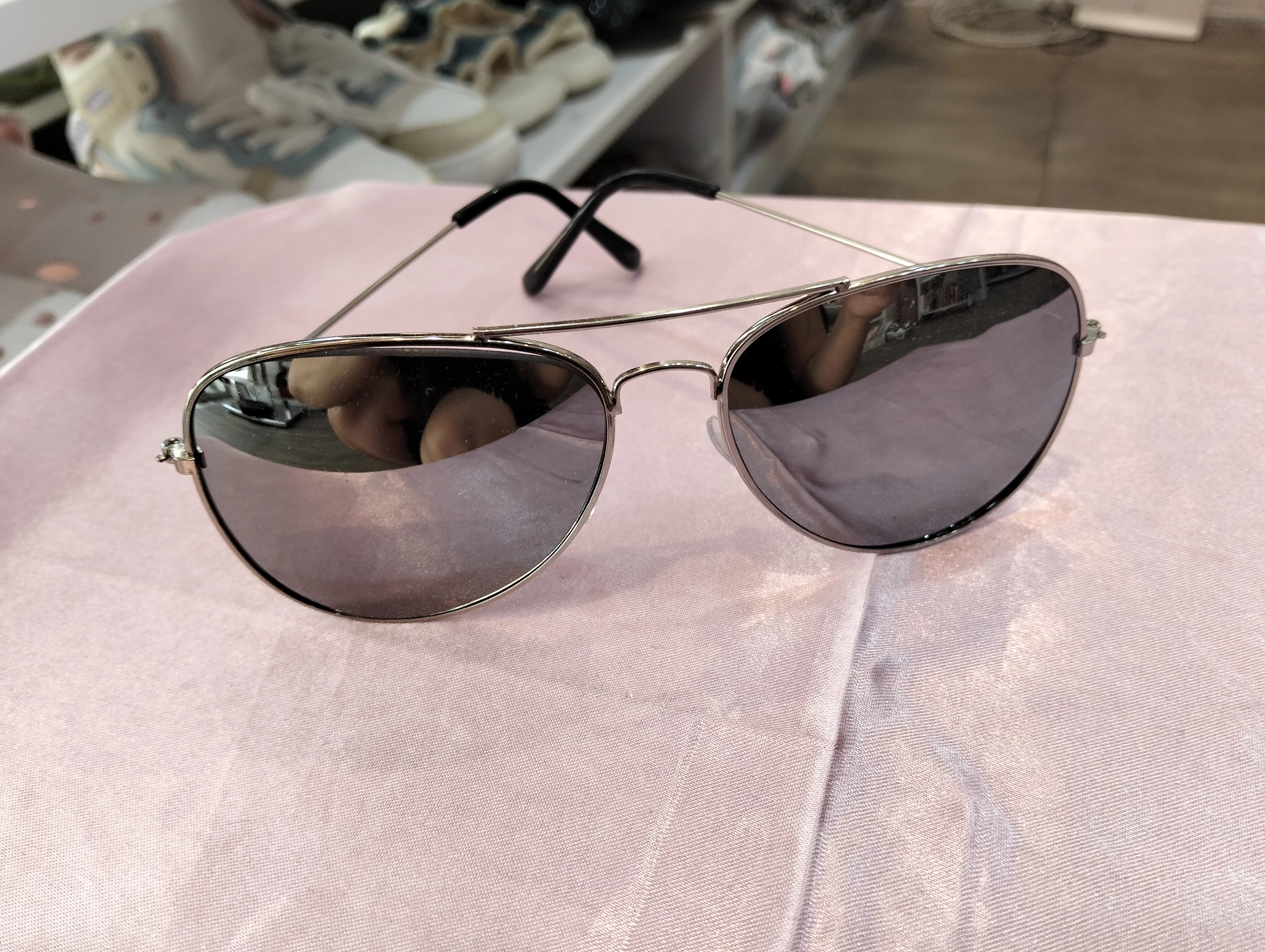 Sun glasses